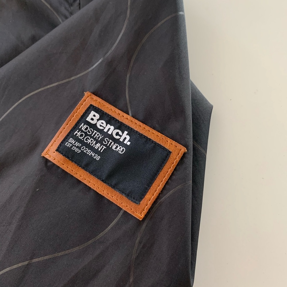 Bench jacket - Picture 2 of 6